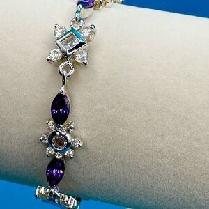 Purple Amethyst Quartz Crystal set in 10K White Gold